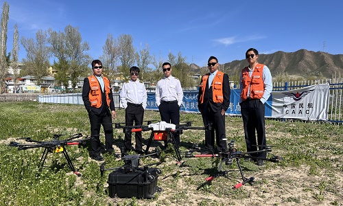 乌鲁木齐无人机飞行梦想起航：保华润天航空培训基地