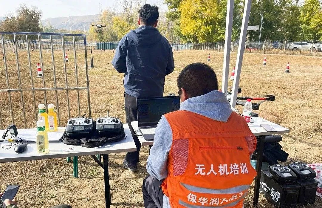 新疆保华润天航空 | 新疆03考点10月CAAC无人机执照考试荣耀收官，保华润天航空11月无人机培训梦想启程