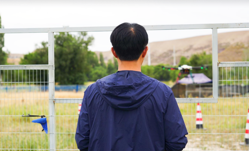 一张执照，无限可能！保华润天无人机培训为你打开新疆新视野