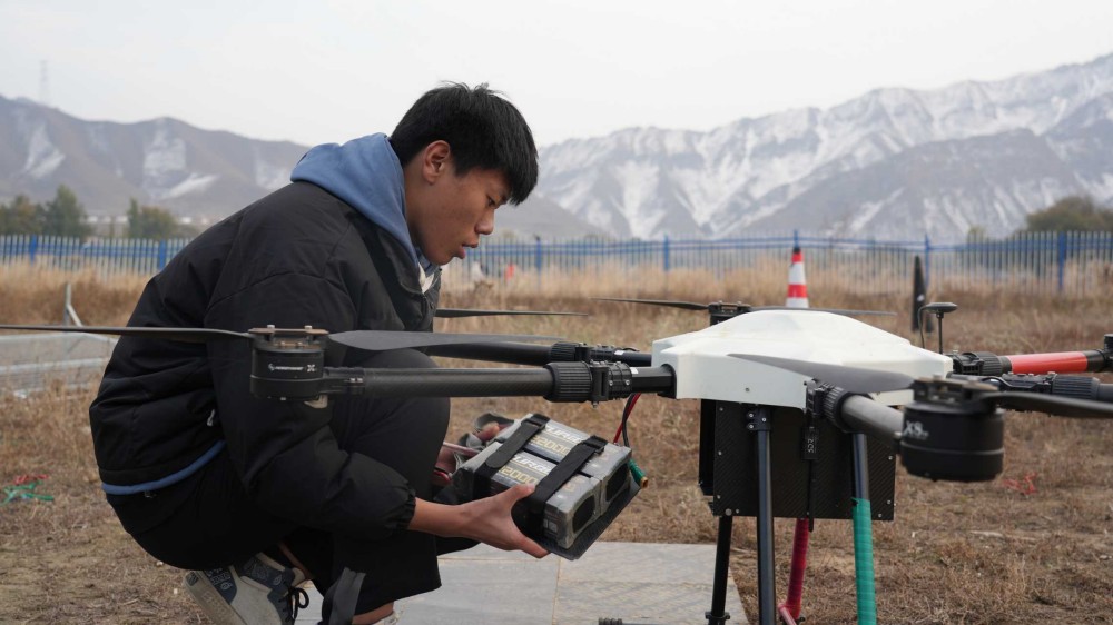 新疆无人机培训新高度,保华润天03考点创未来!