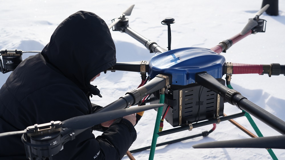 想学无人机？新疆保华润天航空培训，理论实操一体，快速入门