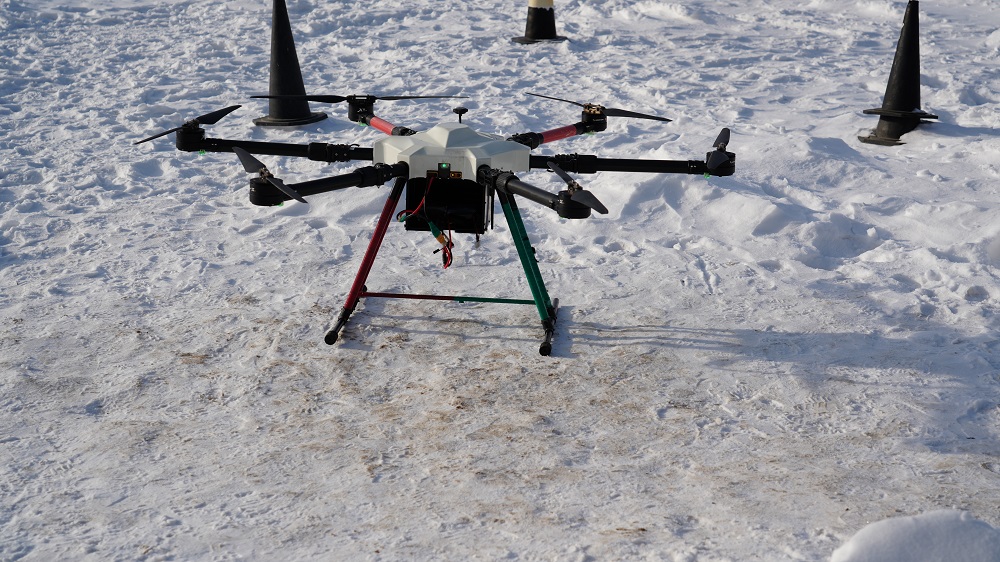 想学无人机？新疆保华润天航空培训，理论实操一体，快速入门