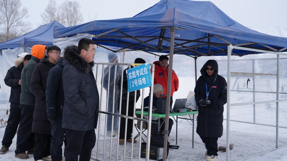 新疆无人机培训哪家强？保华润天航空乌市+喀什双城联动