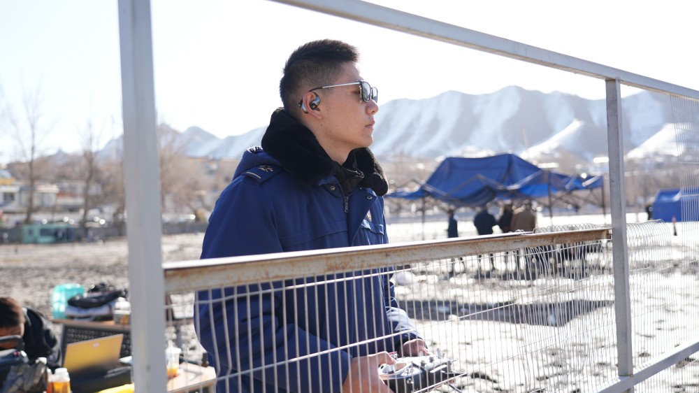 保华润天航空：在新疆学无人机，考场就是平时训练场